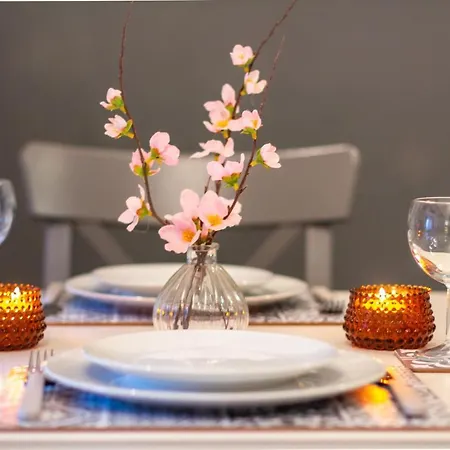 Guestready - Chic And Colourful Nelson'S Nest *