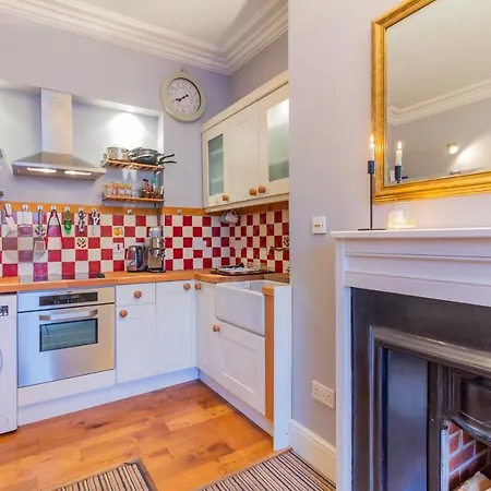 Guestready - Chic And Colourful Nelson'S Nest Apartmán *